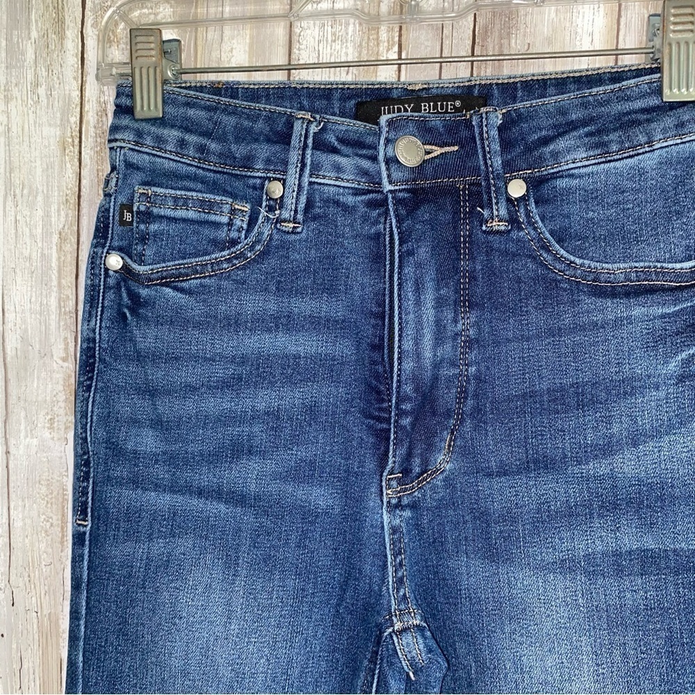 Judy Blue Skinny Fit Jeans - Picture 4 of 7